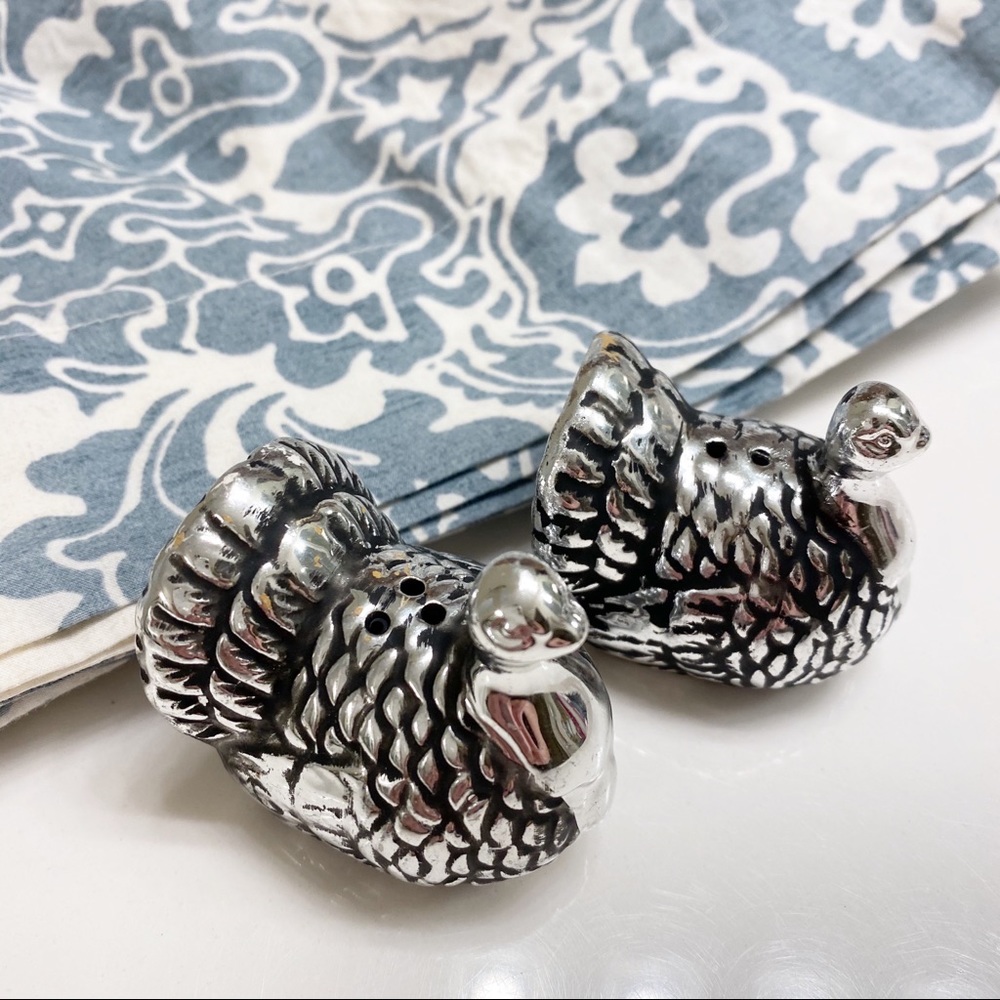 Turkey Salt & Pepper Shakers Silver Tone